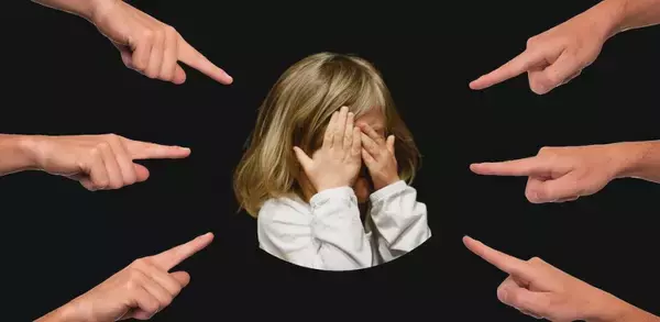 強い意志を持つことは決して簡単ではない　誰かを犠牲にし得る同調圧力