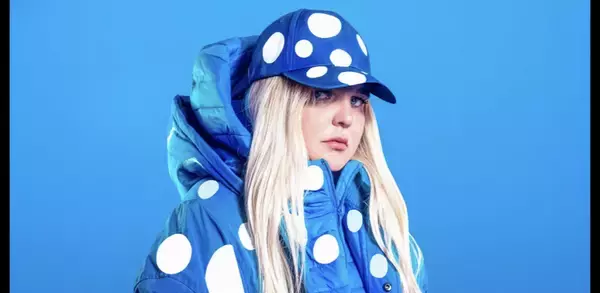 トーンズ・アンド・アイ、「ダンス・モンキー」がSpotify史上8番目の再生数を記録