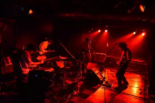 「パノラマパナマタウン、新体制の一歩目を完成させた半年ぶりの熱狂」の画像