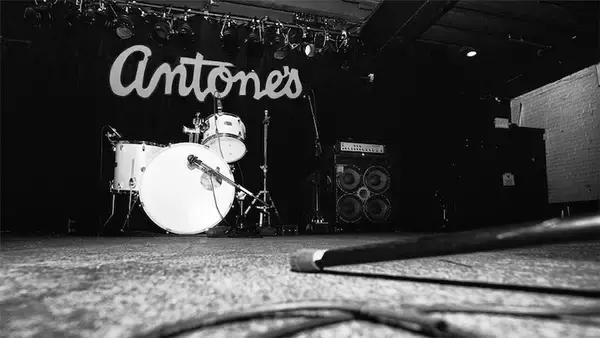 バイデン政権の約200兆円経済対策、困窮するライブハウスへ救いの手