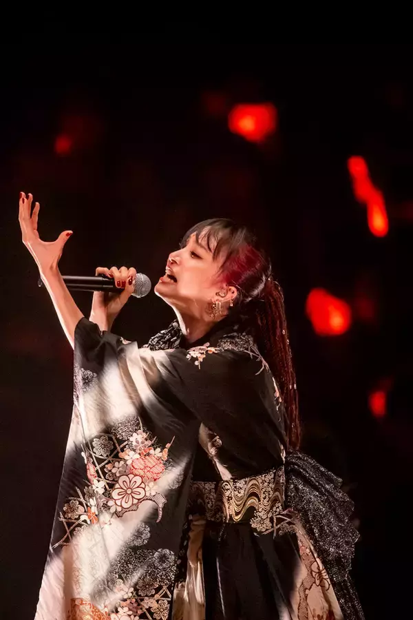 「LiSA武道館ライブレポ、「10年前のわたし」に向けた最高のプレゼント」の画像