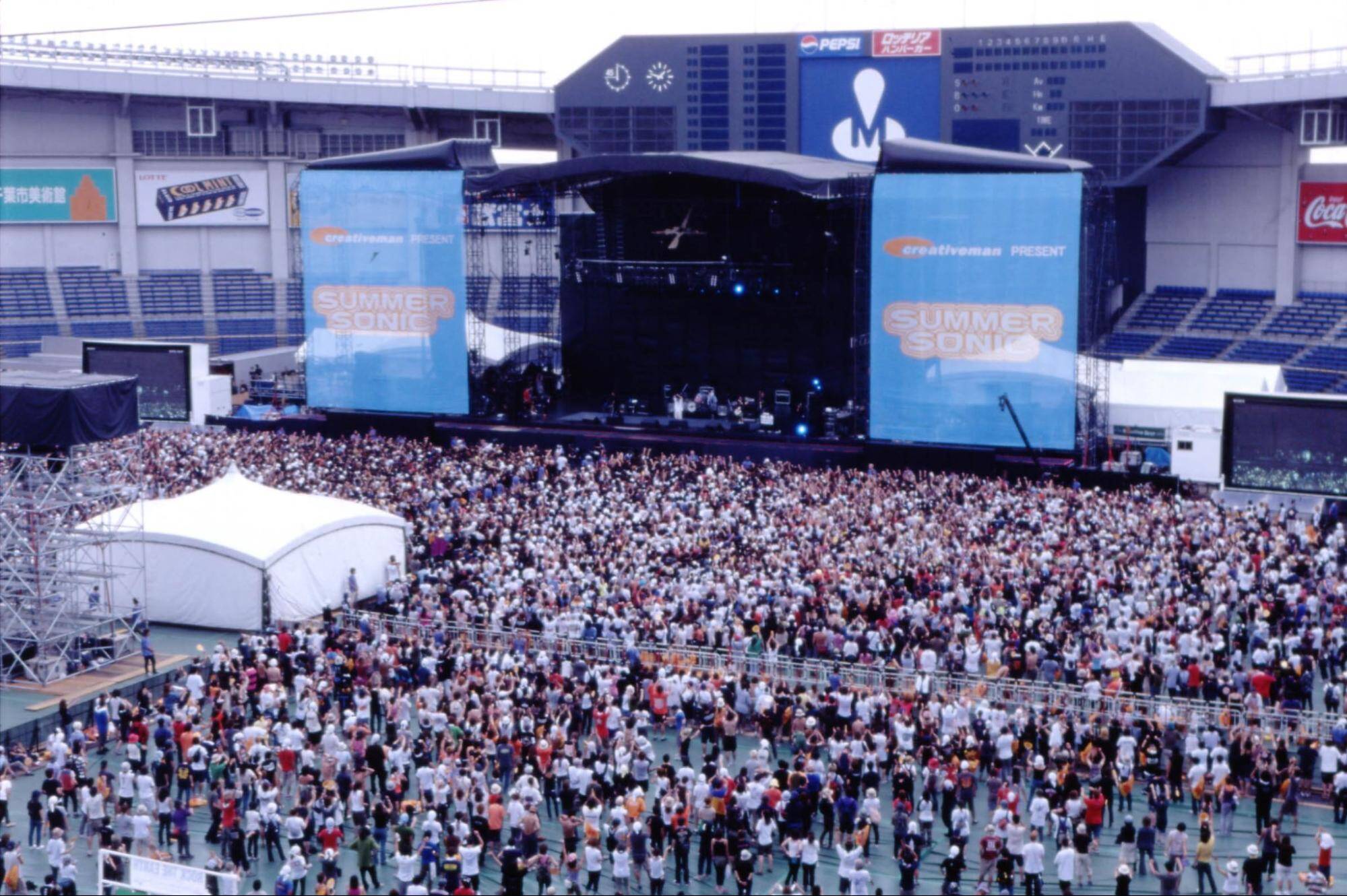 サマーソニックの幕開け、2000-2004年を振り返る──「伝説の第1回」秘話、レディオヘッド「Creep」奇跡の裏側【5x5 Years of SUMMER SONIC Part.1】