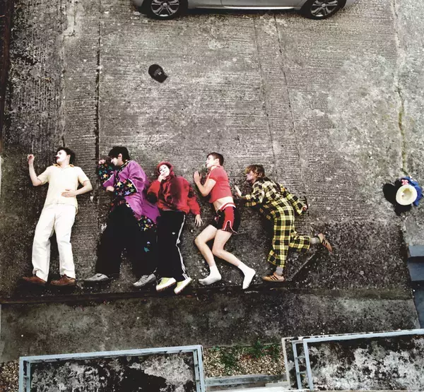 「Sorryが語る、共通項を失った時代にポップカルチャーを再構築する『コスプレ』アルバムの真意」の画像