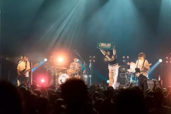 「なきごと、新体制初ツアーZepp Shinjukuで完走「私はなきごとでいるし、私は私でいる」」の画像