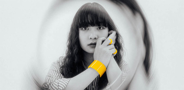 シンガーソングライター・ayakaが語る、日常の妄想から綴る独自の詞世界