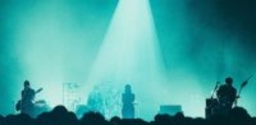 CLAN QUEENの夢が叶った夜、生き様を刻んだTHE ORAL CIGARETTESとの2マン