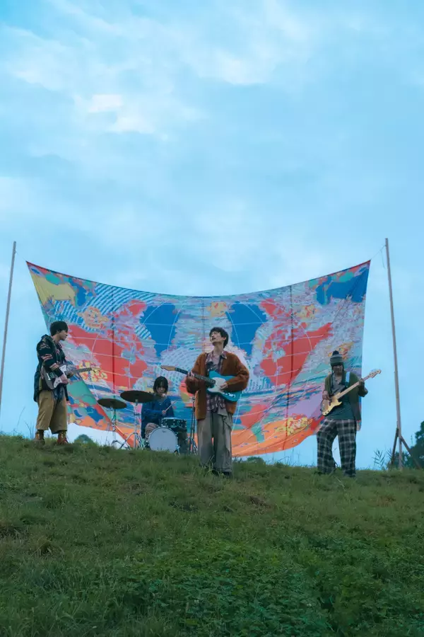 「ケプラはなぜKEPURAになったのか？　メジャー1stアルバム『Abduct』が示す、飾らない自由」の画像