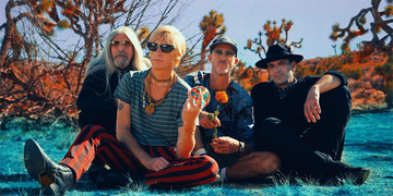 クーラ・シェイカーが語るマニの記憶とメタルへの関心、時代性が万華鏡サウンドに与えた影響