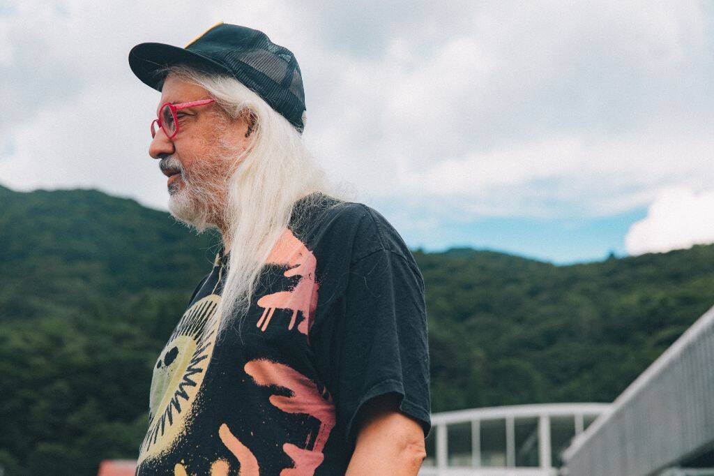 スネイル・メイル×J・マスキス（ダイナソーJr）　フジロックで実現した夢のオルタナ対談