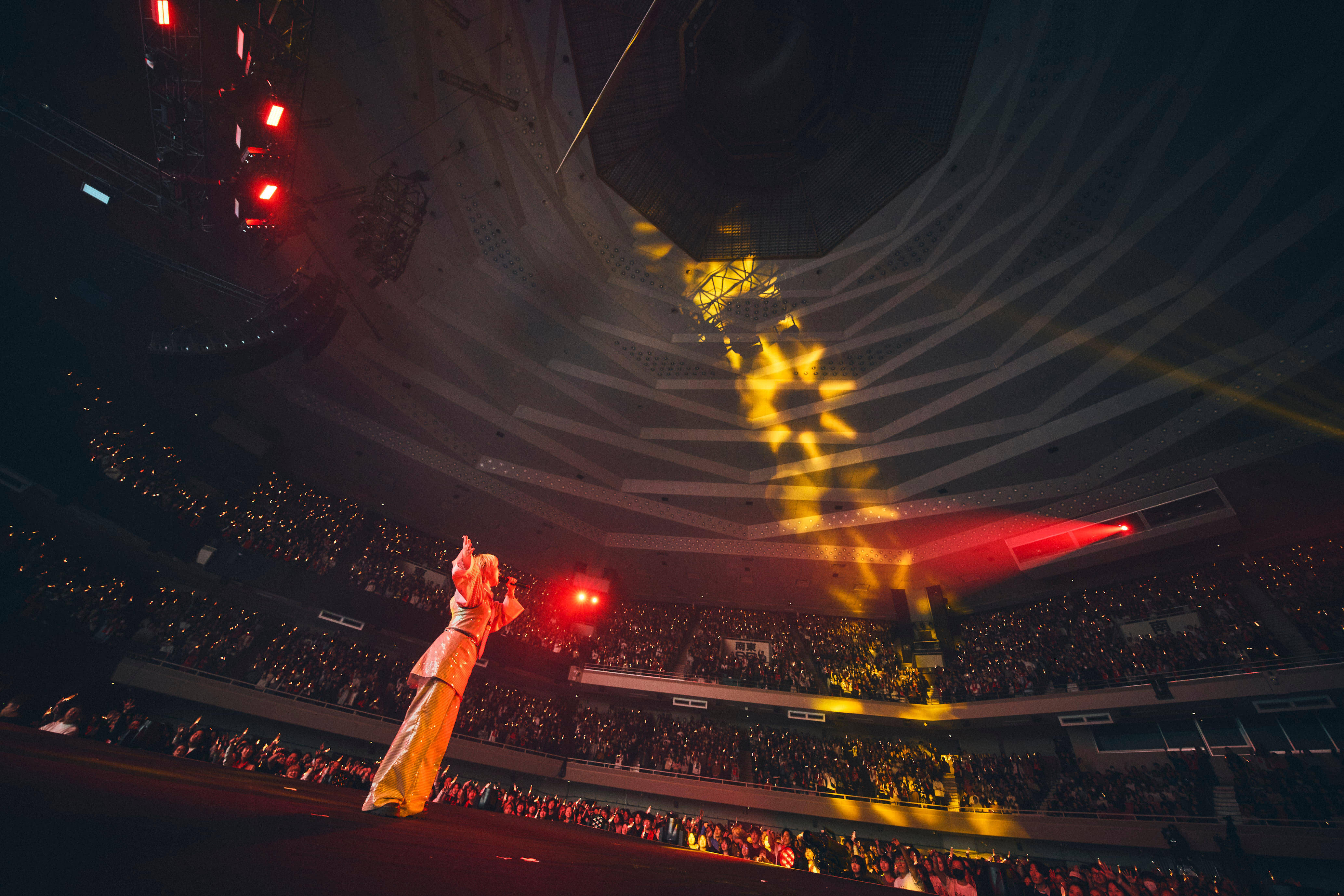 礼賛、武道館で見せた集大成　令和ロマン・くるま、RIP SLYMEも登場、サーヤとバンドの超本気を証明