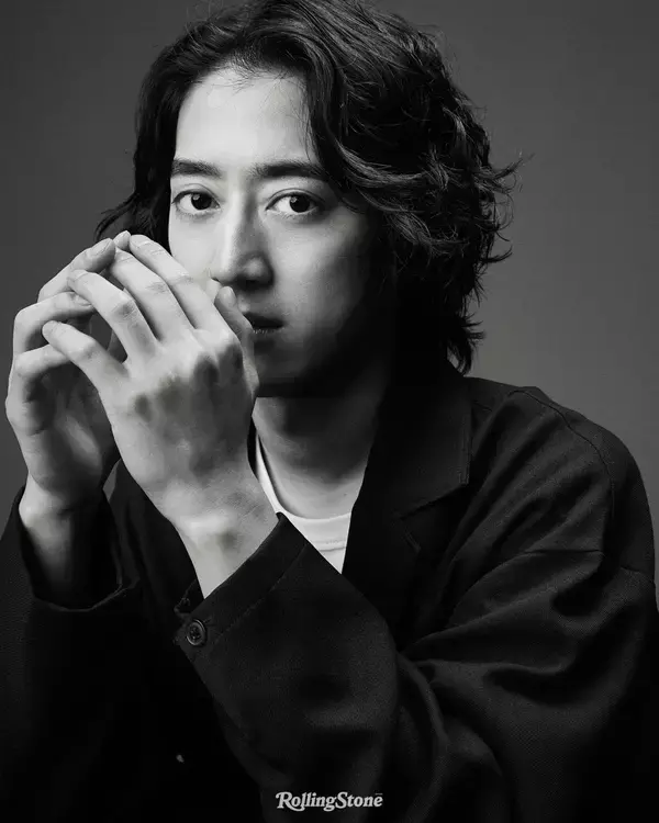 「角野隼斗はなぜ世界を魅了するのか？　「失われた伝統」と「現代的感性」を共存させるピアニストの思想」の画像