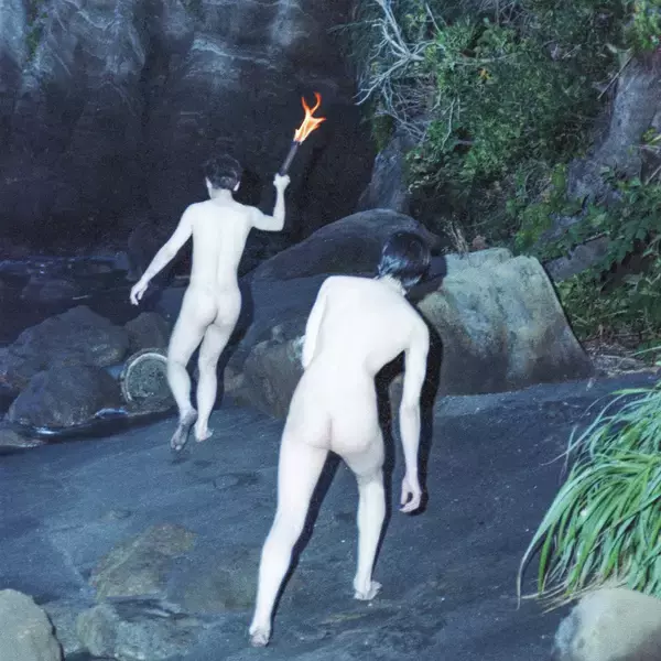 「ひとひらインタビュー　オルタナ新世代の結成秘話、エモとポストロックを越境するツインギターと哲学性の源流」の画像