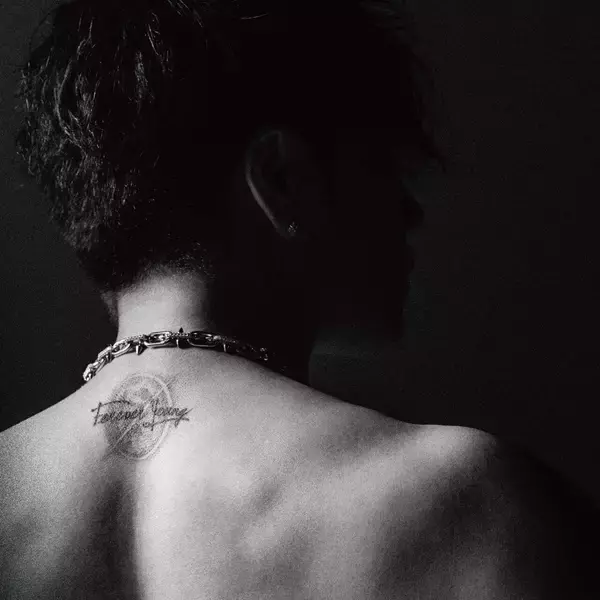 「ØMIが語る、キャリア16年目の再始動「計算ではなく、今だから言えること」」の画像