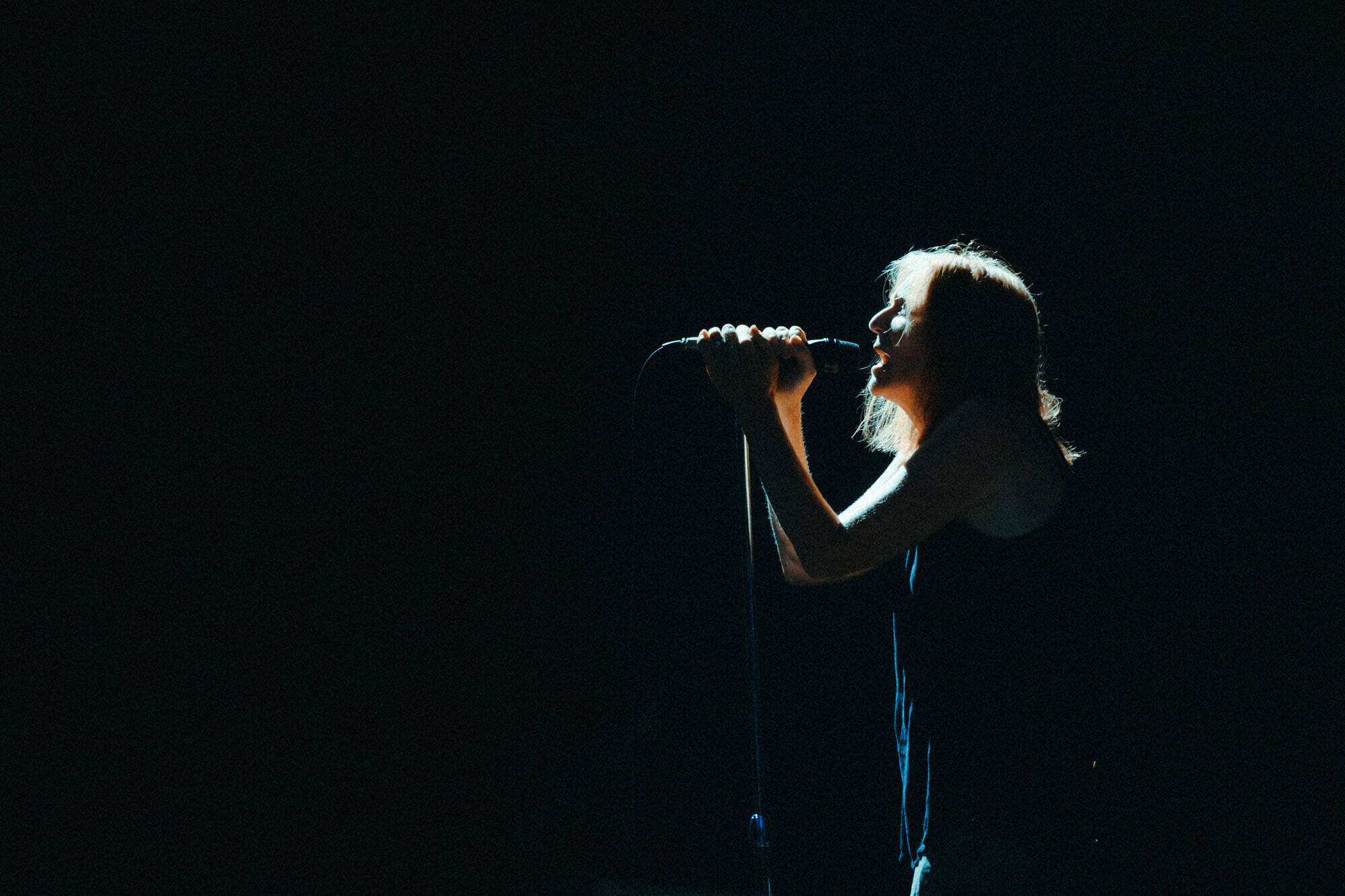 ベス・ギボンズ、ポーティスヘッドの伝説的シンガーを今こそ観るべき5つの理由