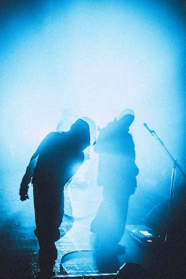 「Age Factory、Zepp DiverCityで奏でた壮絶な90分間「俺たちは新しい場所へ向かう」」の画像