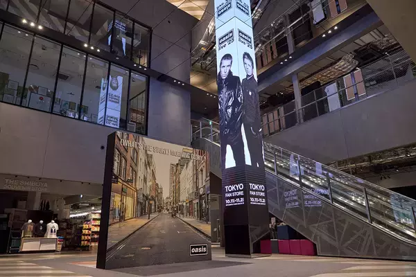 「オアシスが渋谷MIYASHITA PARKをジャック、公式ポップアップ・ショップ見どころ徹底解説」の画像