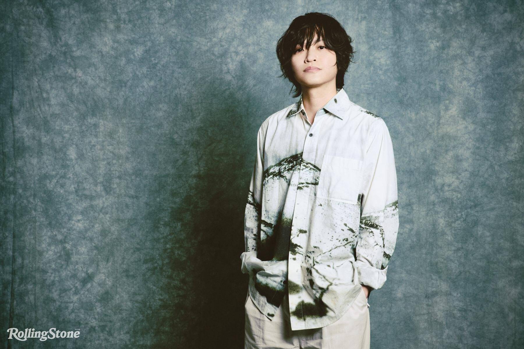 indigo la Endが語る「紫」という新たなアイデンティティ、自然体の最新モード