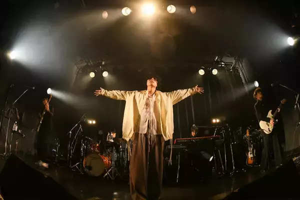 「OSHIKIKEIGO初ワンマンレポート、表現力が爆発した代官山UNIT」の画像