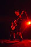 「【対談】Stand Atlantic × ONE OK ROCK　ミキ・リッチとRyotaが語り合う、ふたりの友情と世界へ向かうバンドの現在地」の画像2