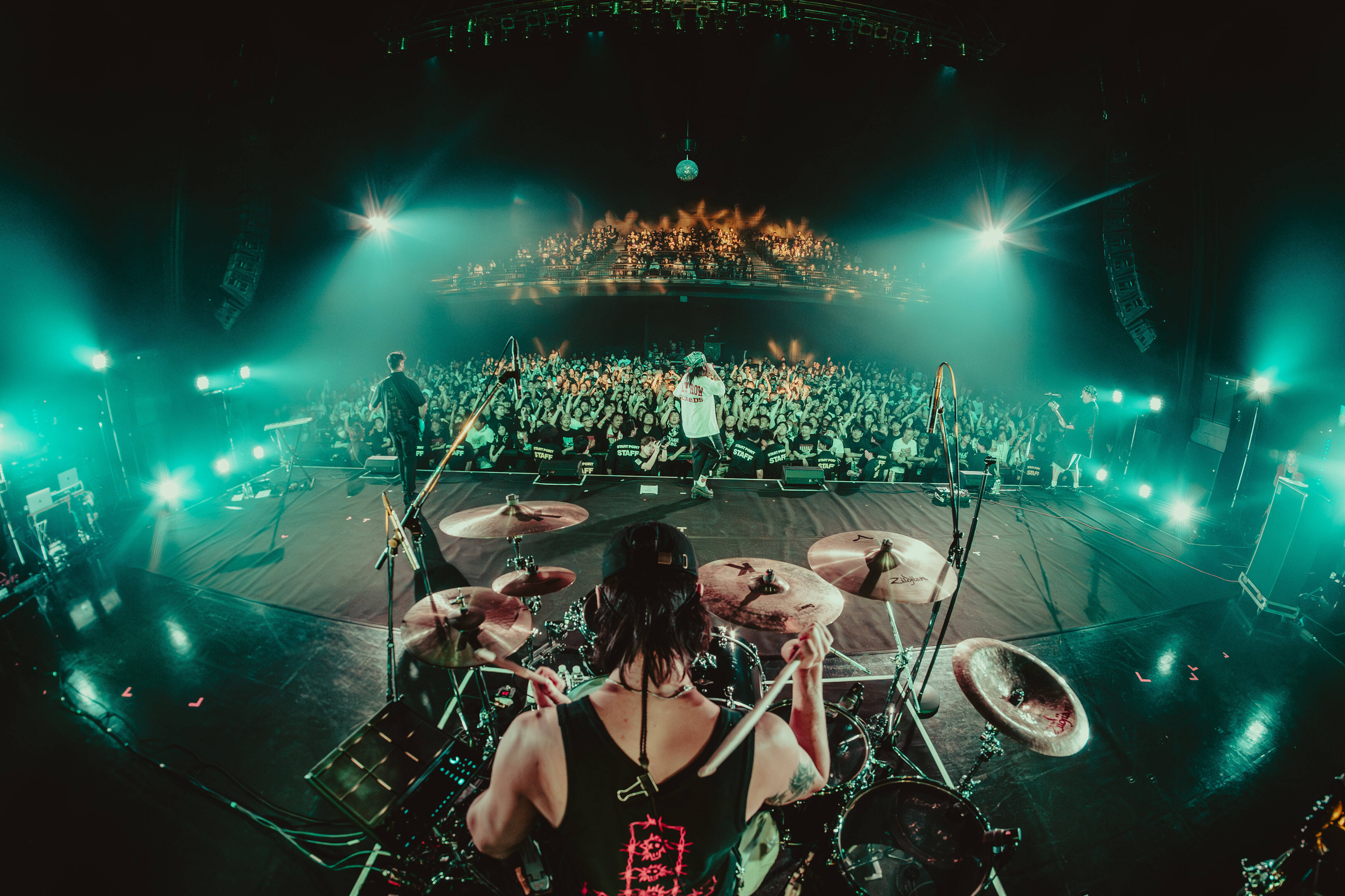 【対談】Stand Atlantic × ONE OK ROCK　ミキ・リッチとRyotaが語り合う、ふたりの友情と世界へ向かうバンドの現在地