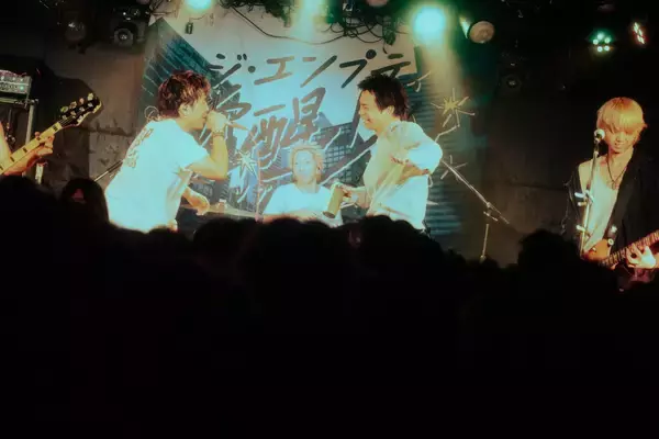 「ジ・エンプティ、覚醒の果てでMakiとぶつかった、熱狂のツアーファイナル」の画像