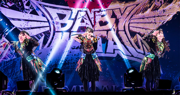 BABYMETAL、15周年公演が描いた構造美　『METAL FORTH』全曲披露から“LEGEND”へ