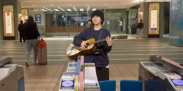 Woo Huijunが語る、人生の過酷さを天真爛漫に歌う「放浪者」としての歩み