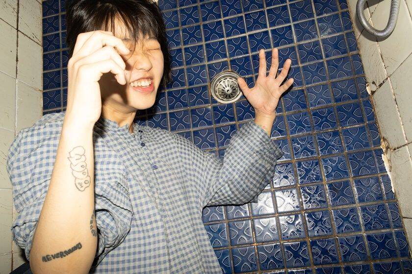 Woo Huijunが語る、人生の過酷さを天真爛漫に歌う「放浪者」としての歩み