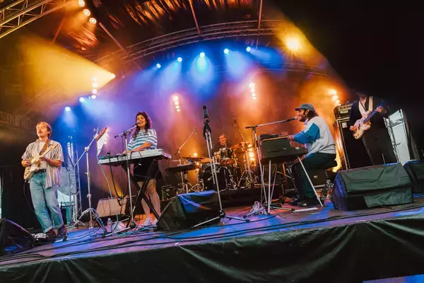 「朝霧JAM ’25総括　忌野清志郎から受け継いだ夢、富士山と緑がもたらした感動」の画像