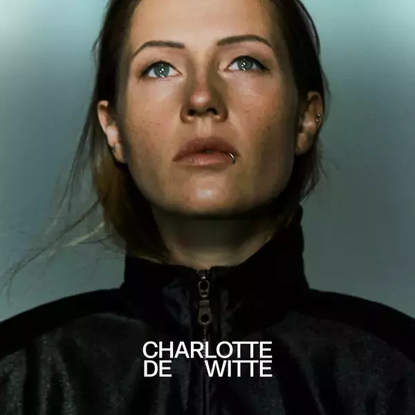 「テクノの女王Charlotte de Witteが明かす、音と生き方の哲学」の画像