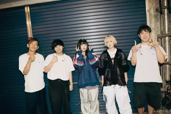「なきごと、7年間の集大成を見せたリキッドルーム公演、2つのツアーの輝かしい大団円」の画像