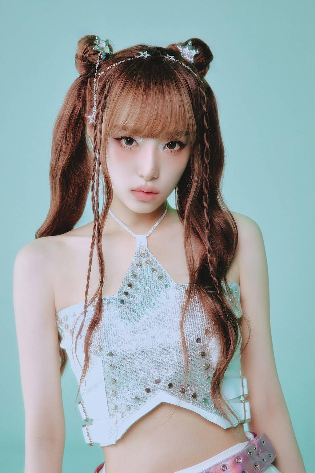 YENAが語る、初音ミクとの共演、バーチャルと現実の壁を越えたハイブリッドな表現