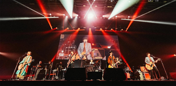 Rockon Social Clubが横浜BUNTAIでツアー終幕、堺正章ら豪華ゲストと熱狂的大団円