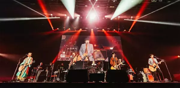 Rockon Social Clubが横浜BUNTAIでツアー終幕、堺正章ら豪華ゲストと熱狂的大団円