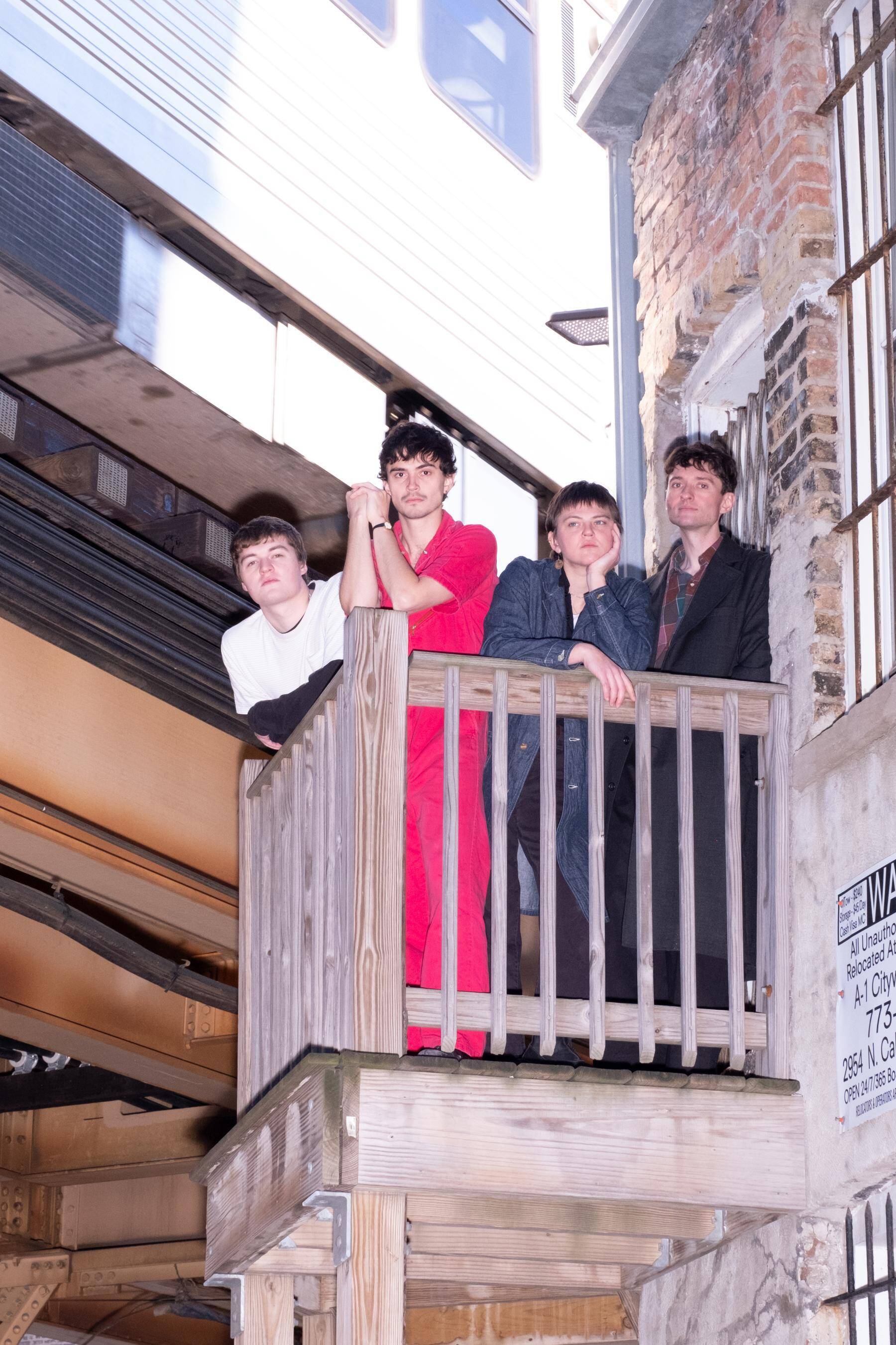 Frikoが語る「理想の2作目」と一皮剥けた4人体制の新章、フジロック再来日への熱い想い