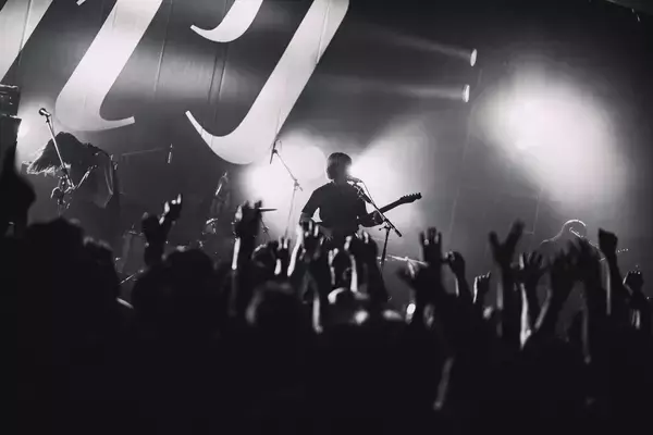「ハク。がストレイテナーとの初対バンで見せた、ライブバンドとしての進化」の画像