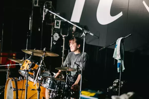 「ハク。がストレイテナーとの初対バンで見せた、ライブバンドとしての進化」の画像