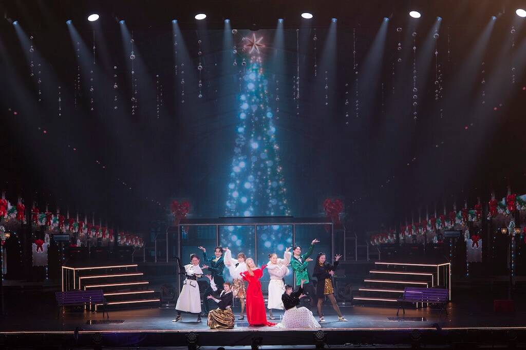 西野カナ、Kアリーナ横浜で一足早いクリスマス「2026年も最高の年になりますように！」