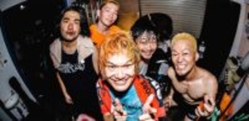 「速い！美味い！短い！」RAZORS EDGE、11年ぶり超速オリジナルアルバムリリース