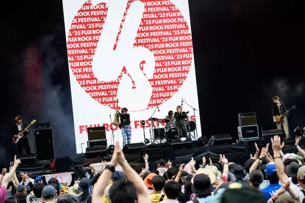「USが語る2作目の前進、3度目のフジロック、THEE MICHELLE GUN ELEPHANTへのリスペクト」の画像