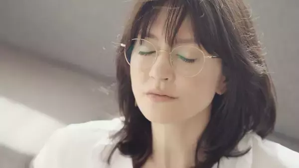 「アンジェラ・アキが語る、自分を取り戻すまでの10年、完成間近のアルバムでの変化」の画像