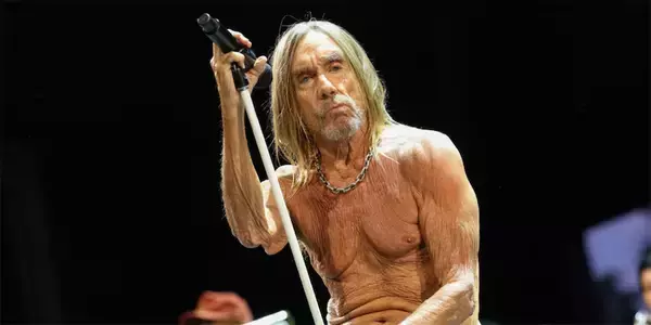 イギー・ポップ、コーチェラで圧巻のステージ　パンクのゴッドファーザーは78歳の今も健在