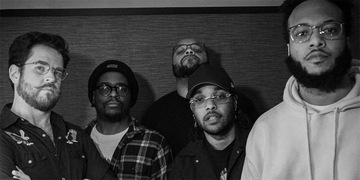 Butcher Brownが語る、ジャズ×ヒップホップ重要バンドの「エゴを捨てた自由なハイブリッド」