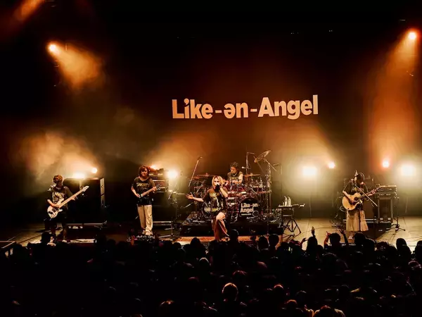 「TETSUYA、祝福とサプライズに包まれた誕生日ライブ、Like-an-Angelの熱気溢れる夜」の画像
