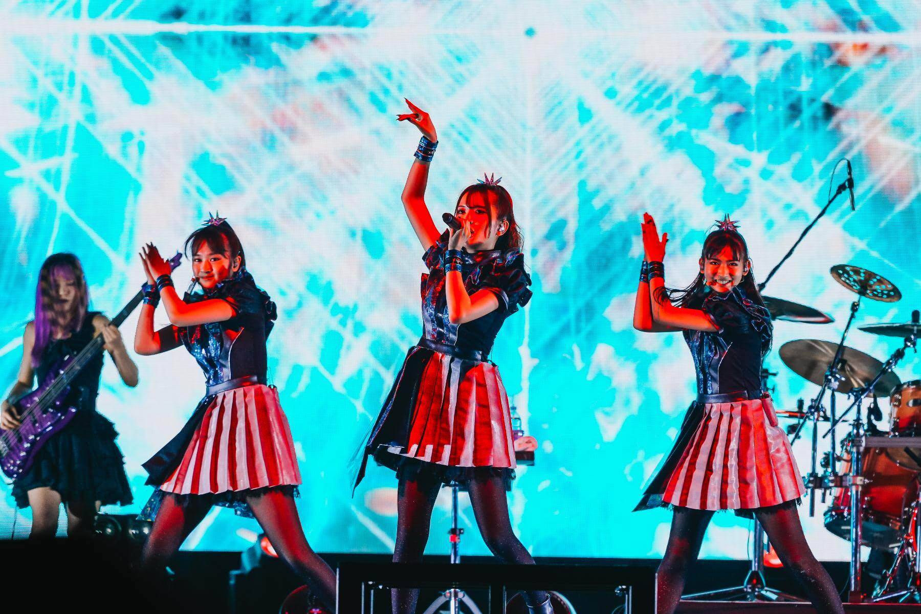 【サマソニ】BABYMETALがキュレーション「SONIC “METAL” STAGE」徹底総括──mgk、ペンデュラム、ザ・ウォーニング、サウス・アーケイドら出演
