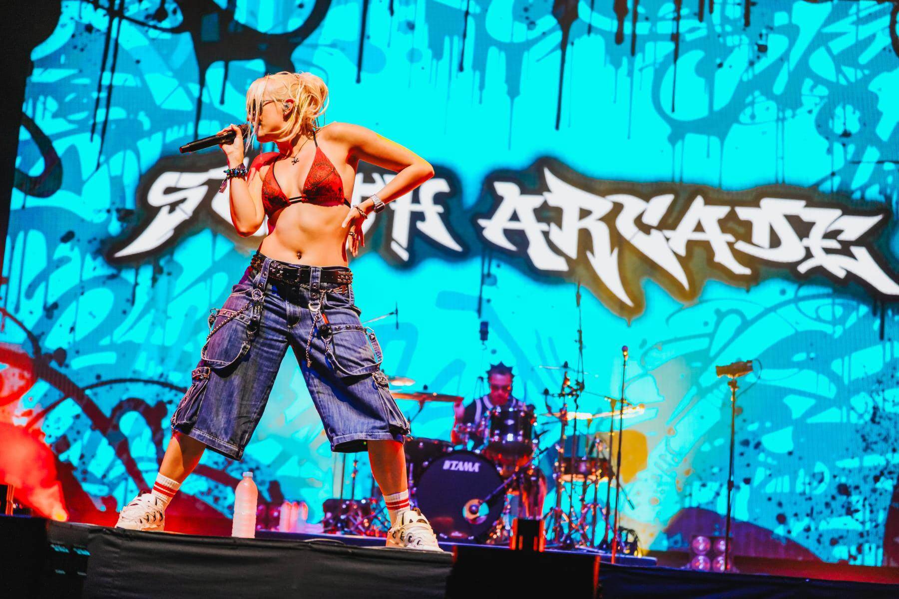 【サマソニ】BABYMETALがキュレーション「SONIC “METAL” STAGE」徹底総括──mgk、ペンデュラム、ザ・ウォーニング、サウス・アーケイドら出演