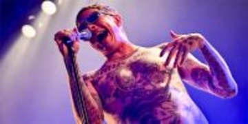 Viagra Boysがバイアグラを名乗る理由、「変な奴」を祝福するロック「音楽は俺を泣かせるし、感情を揺さぶる力がある」