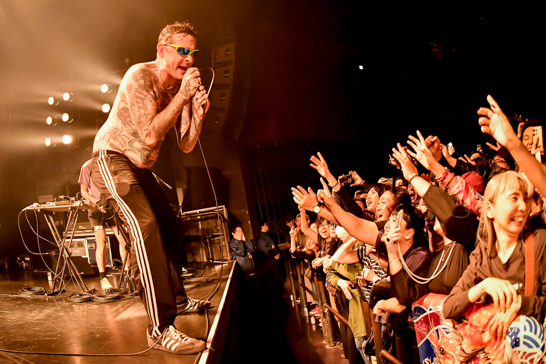 Viagra Boysがバイアグラを名乗る理由、「変な奴」を祝福するロック「音楽は俺を泣かせるし、感情を揺さぶる力がある」