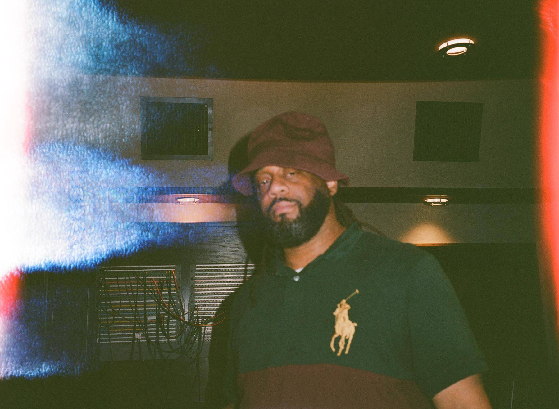 生成AIサンプリングが切り拓くヒップホップの新展開──LAの実力者が力説「テクノロジーを使って人間の物語を語る」