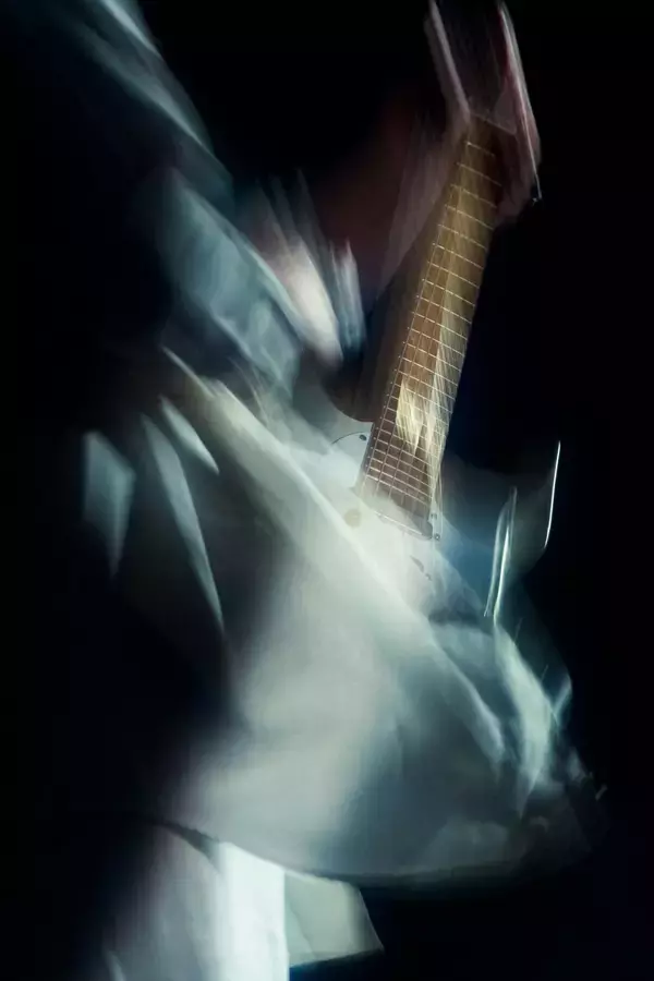 「Ichika Nitoが語る、世界的ギタリストになるまでの10年を凝縮した「集大成」のアルバム」の画像